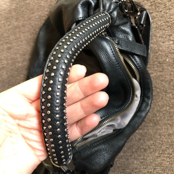 Handbag - Picture 5 of 7